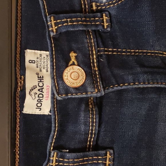 Jordache Skinnys - Picture 5 of 8